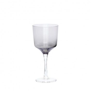 Copa de vino en cristal ahumado.