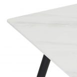 Mesa de comedor mármolada. 150x80x75 cm.