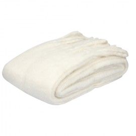 Manta de lana blanco roto.